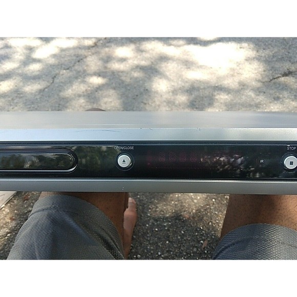 Magnavox MDV458/17 DVD Player - Picture 10 of 10